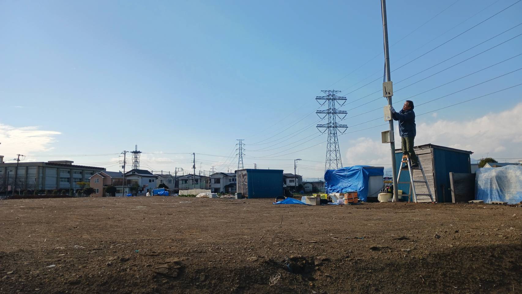 農園が出来るまで_電気を引き込みました